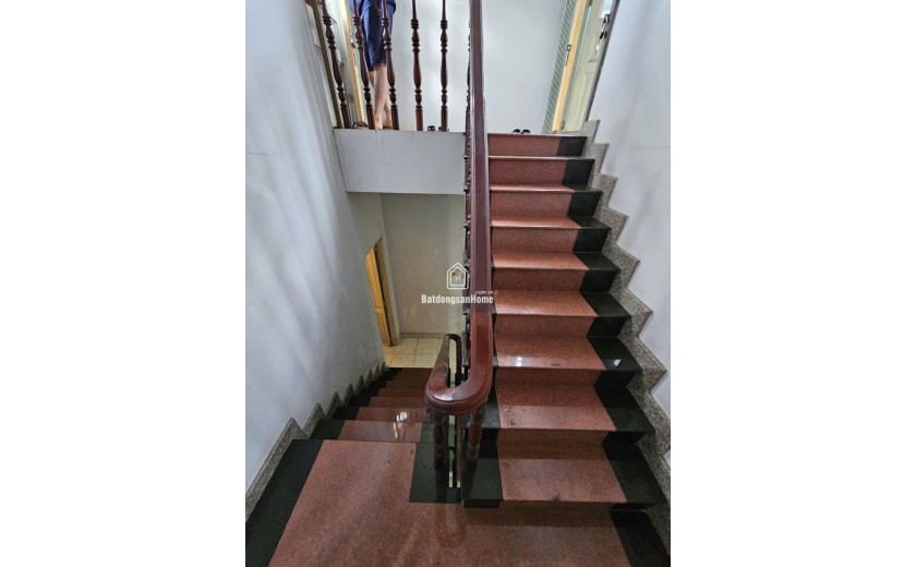 Bán nhà 4 tầng, 96m², 4PN, Gò Vấp, 10.6 tỷ, ngay chợ Hạnh Thông Tây