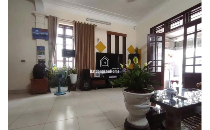 Chính chủ gửi bán căn nhà 3 tầng diện tích 100m giá bán ĐẤT tại Khê Nữ, Nguyên Khê, Đông Anh.