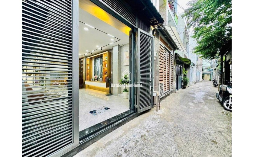 Bán nhà 2 tầng, 40m2, chỉ 4.89 tỷ, mới đẹp ở ngay Quang Trung P10 Gò vấp