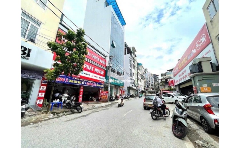 NHÀ ĐẸP - GIÁ TỐT - CHÍNH CHỦ Cần Bán Nhà Mặt Phố Tại Tam Khương, Quận Đống Đa, TP Hà Nội