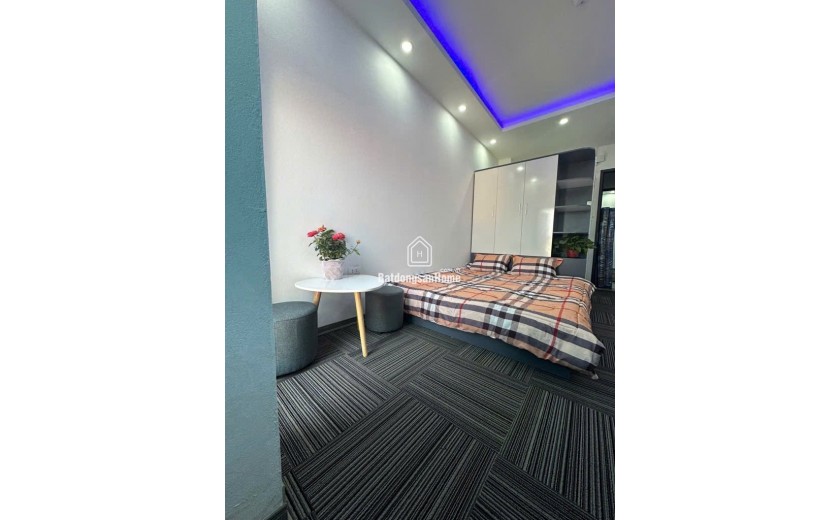 Bạch Thái Bưởi Nguyễn Khuyến 46m 6 tầng thang máy, 9pnkk, DT 50tr/tháng. 9 tỷ 8