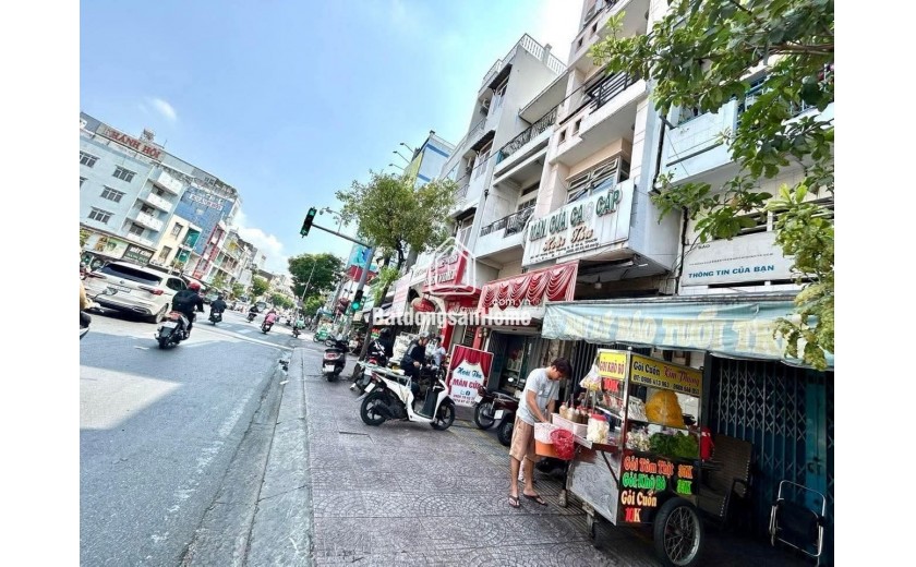 VỊ TRÍ NHÀ ĐẸP ĐƯỜNG HOÀNG DIỆU- THUẬN TIỆN ĐI LẠI VÀ KINH DOANH ĐA NGHÀNH NGHỀ.