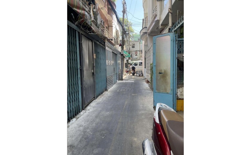 NHÀ ĐẸP – GIÁ TỐT - CHÍNH CHỦ CẦN BÁN CĂN NHÀ  RIÊNG TẠI Phường 1, Quận 10, TP.HCM