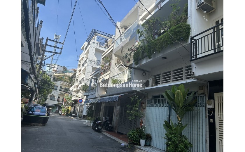 NHÀ BÁN XE HƠI ĐẬU CỬA -VIEEW CÔNG VIÊN -GÂN HỒ BƠI -CUNG ĐƯỜNG SỐ QUÁ ĐẸP.