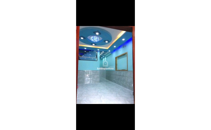 Mặt TIỀN QUẬN 9, Ngang 5m, Đường 30m, DT 110m2, 4 tầng kiêng cố, giá chỉ 8ty hơn.