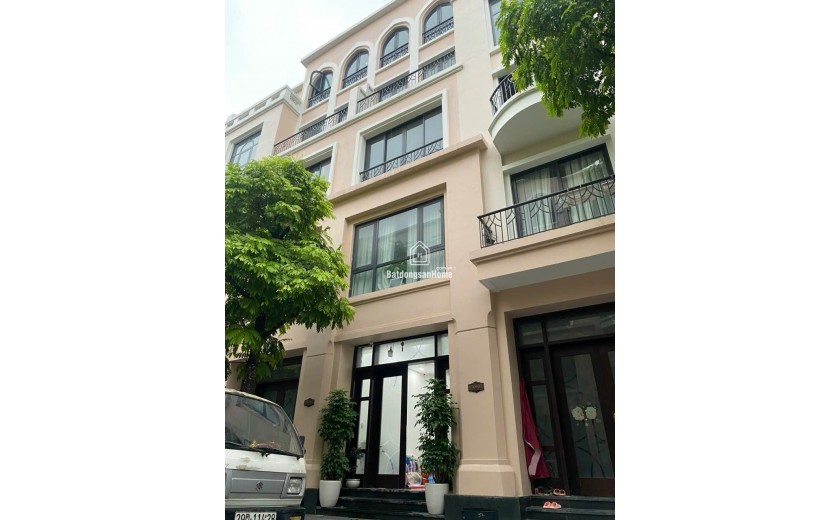 Cọ Xanh 9 48m2 full nội thất 2 tầng chính chủ bán nhanh