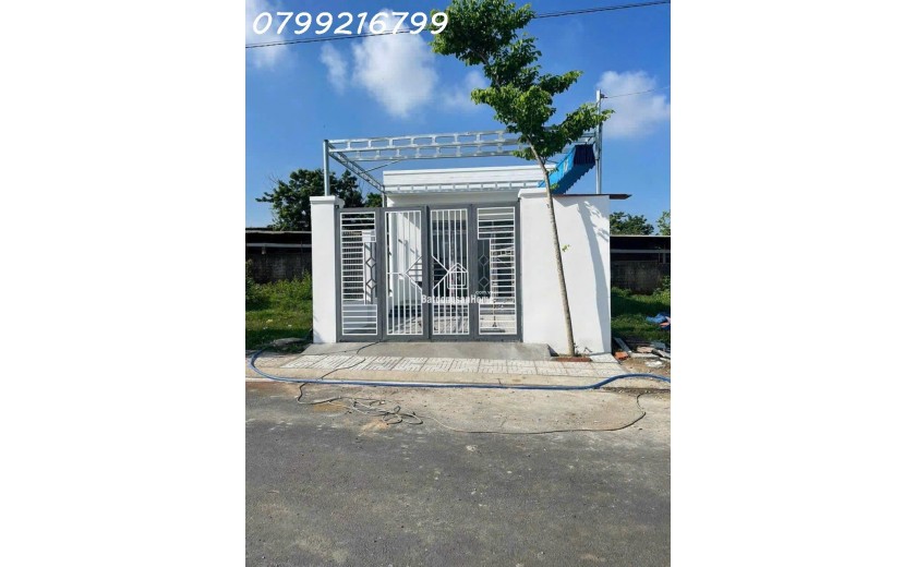 Nhà Bình Minh Trảng Bom Đồng Nai sổ riêng thổ cư 1 sẹc QL1A trọn sổ 1 tỷ 550 . LH 0799 216 799 em Trinh.