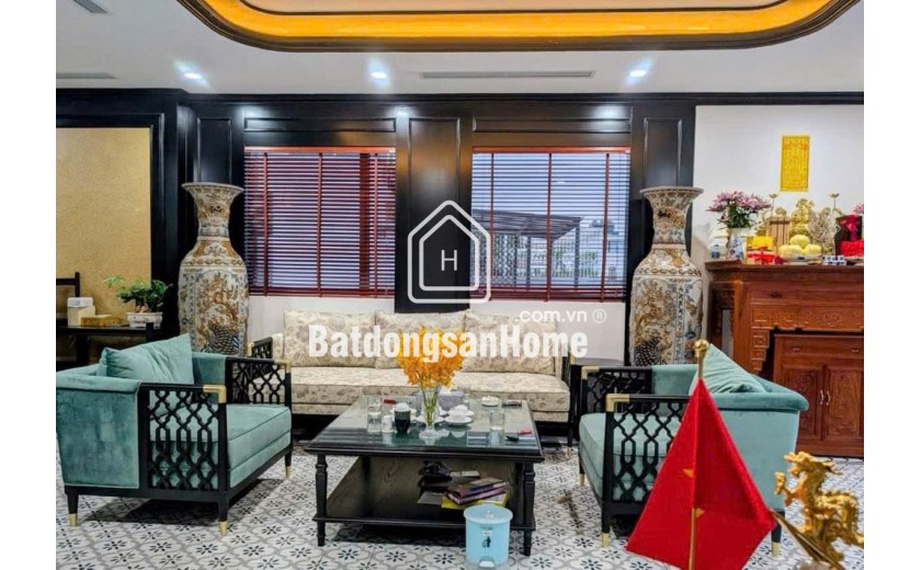 BÁN TOÀ BUILDING VỊ TRÍ CẠNH CV CẦU GIẤY, THIẾT KẾ HOÀN THIỆN NỔI BẬT NHẤT KHU VỰC. CĂN GÓC 3 MẶT THOÁNG - NT NHẬP KHẨU - DÒNG TIỀN 3,6 Tỷ/NĂM.