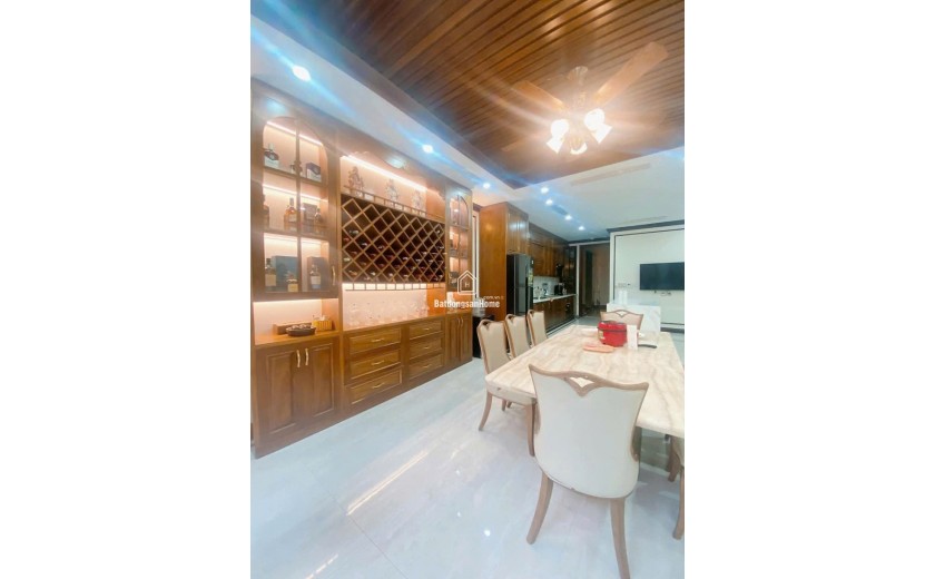 PHÂN LÔ VÕ CHÍ CÔNG CẦU GIẤY, ÔTÔ TRÁNH, KINH DOANH ĐỈNH, 6T THANG MÁY, 69M2 HƠN 21 TỶ XÍU