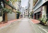 PHÂN LÔ DÂN TRÍ CAO-Ô TÔ TRÁNH-Phố Phùng Chí Kiên 80m/6Tầng/MT 4.5m 29.5 Tỷ