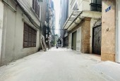 Bán nhà phân lô phố Chùa Láng - Đống Đa, 47m2, mt4,5m, GIÁ 17,79 tỷ