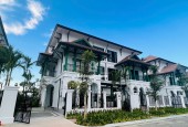 Hot! Cần bán Căn liền kề Trục thông, đối diện trường học, chung cư cao cấp,sẵn nhà 3,5 tầng + 1 hầm