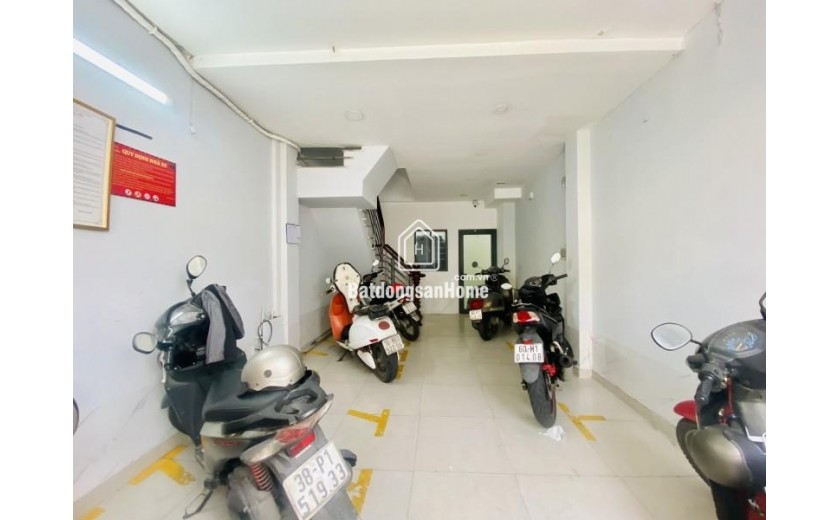 CHDV 5 TẦNG, DTSD 200M2, 10 PHÒNG, DÒNG TIỀN 40 TR/ TH GIÁ 8.6 TỶ KẾ BÊN LOTTEMART CITYLAND
