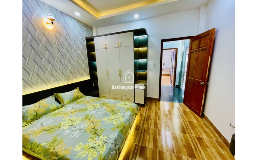 Nhà 4 tầng Full nội thất KDC Golden City 2 Tô Ngọc Vân - đường 12m - 4PN - chỉ 5.xx tỷ