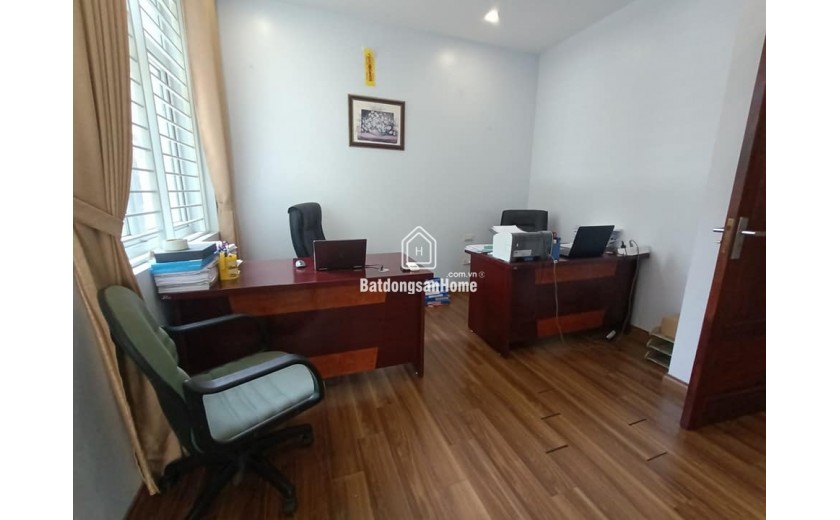 Chỉ 12 Tỷ 9 Sở Hữu Nhà Phân Lô Nguyễn Xiển – Sát Mặt Phố