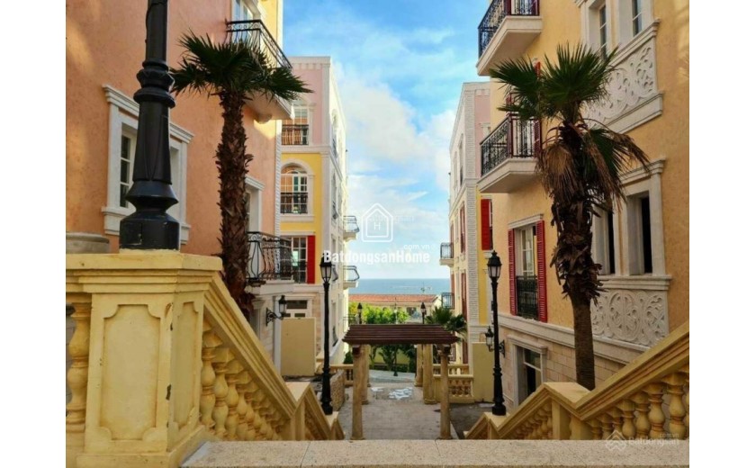 Chính chủ bán căn Shophouse Sun Premier thị trấn hoàng hôn, view biển giá chỉ 17 tỷ lh 0939 439 474