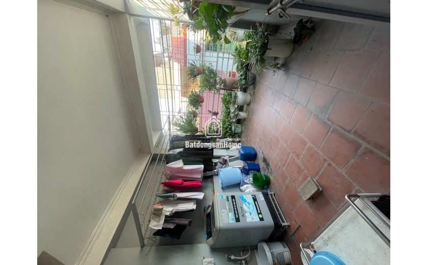 Bán nhà Bát Khối