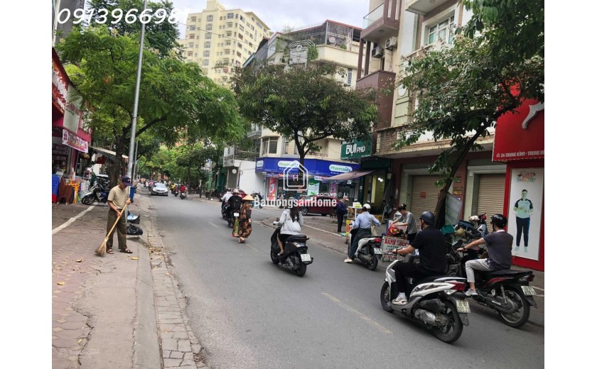 Liền kề phố Trung Kính, vỉa hè, lô góc ô tô tránh, 3 mặt thoáng, 3 ô tỗ đỗ cửa, giá chỉ 2x tỷ