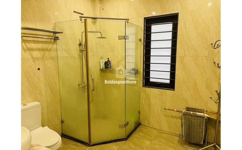 Bán nhà Ngõ 69 Đức Giang. 36m x 5T chỉ hơn 5 tỷ chút còn tl. LH 0936123469