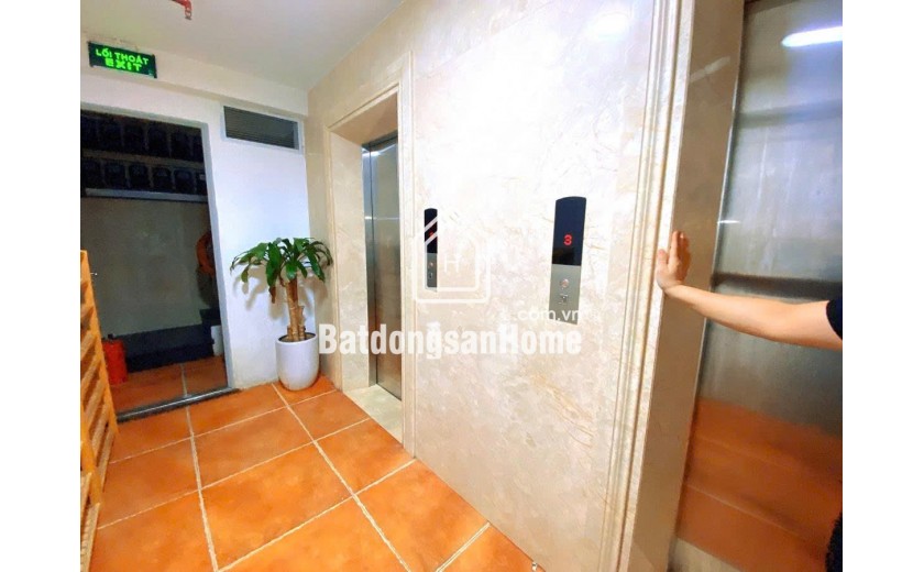 TÒA BUILDING MẶT PHỐ NGUYỄN KHÁNH TOÀN-HOÀNG QUỐC VIỆT, DT 251.5M2, QUY MÔ 7 TẦNG NỔI, TUM, HẦM. MẶT TIỀN 12M.