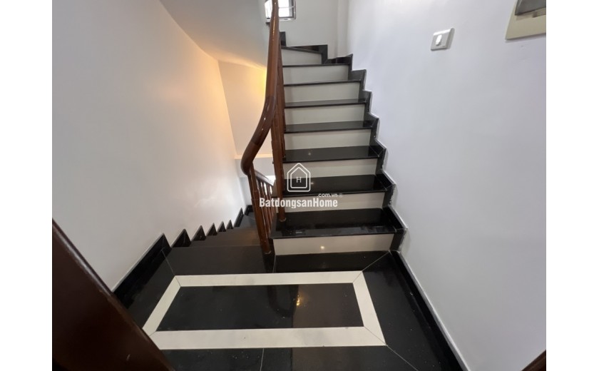 NHÀ HỒ TÙNG MẬU 37M2 X 6 TẦNG - 7.9 TỶ - OTO CÁCH 300M - THANG MÁY  CHỜ- KINH DOANH VIP