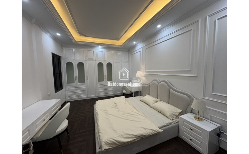 BÁN NHÀ KIM NGƯU  HAI BÀ TRƯNG 42M 5 TẦNG THANG MÁY Ô TÔ ĐỖ CỬA
  - Giá yêu thương  Chỉ 14,8  Tỷ