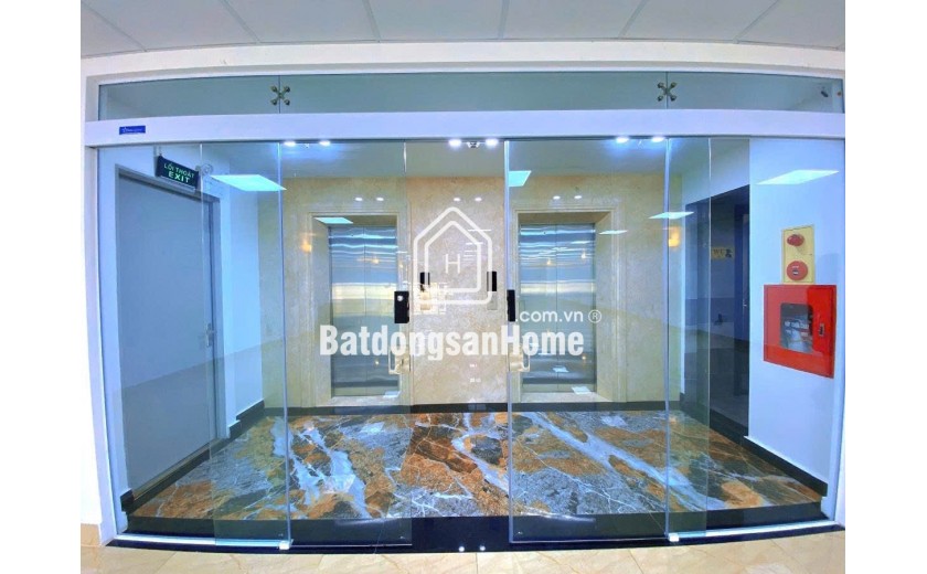 TÒA BUILDING MẶT PHỐ NGUYỄN KHÁNH TOÀN-HOÀNG QUỐC VIỆT, DT 251.5M2, QUY MÔ 7 TẦNG NỔI, TUM, HẦM. MẶT TIỀN 12M.