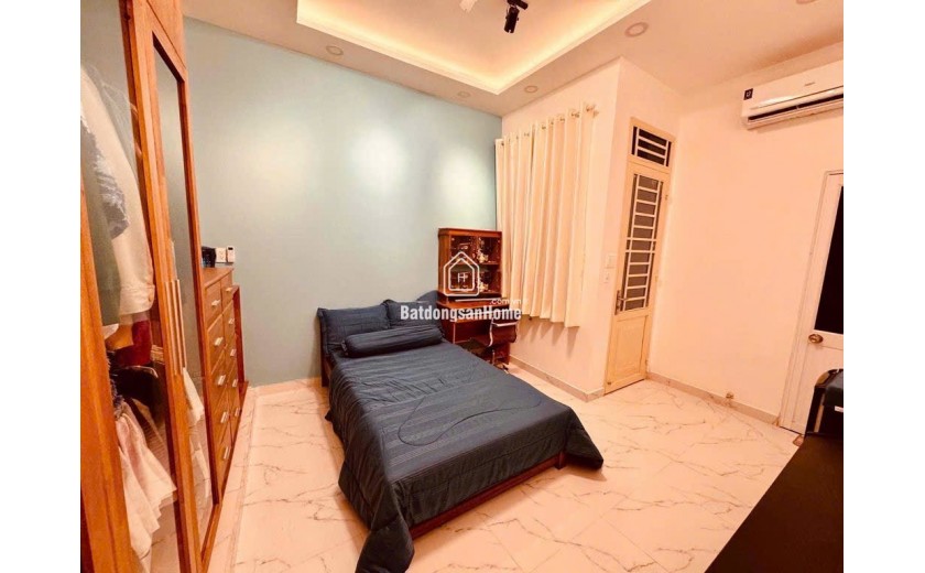 BÁN NHÀ Hẻm 443 Lê Văn Sỹ, P.12, Q.3. Diện tích: 3.6m x 23m, Giá 10.3 Tỷ