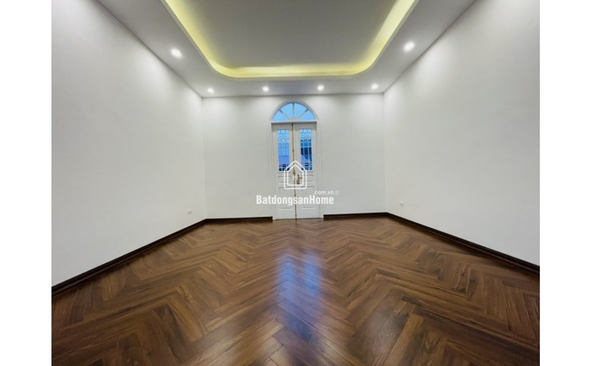 Bán nhà Trương Định Hoàng Mai 71 m 4 Tầng Gara ô Tô Giá Nhỉnh 10 Tỷ.
