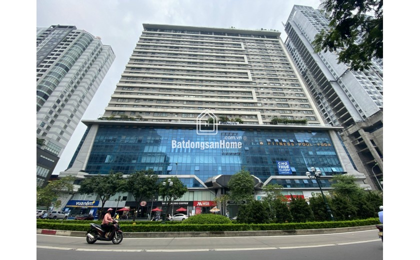 Z bán mặt bằng tầng 1 tòa Building phố Lê Văn Lương, sở hữu lâu dài, diện tích 203m2, cho thuê 200 triệu/tháng