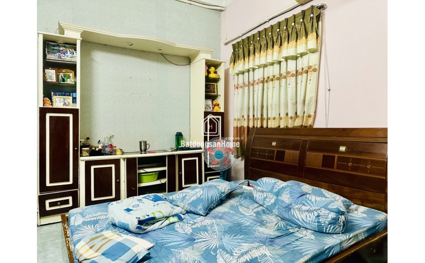 Bán nhà mặt tiền chợ Nhị Thiên Đường(6.2.15) 4 lầu  Hoàng Minh Đạo phường 5 quận 8