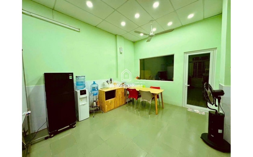 BÁN NHÀ Hẻm 443 Lê Văn Sỹ, P.12, Q.3. Diện tích: 3.6m x 23m, Giá 10.3 Tỷ