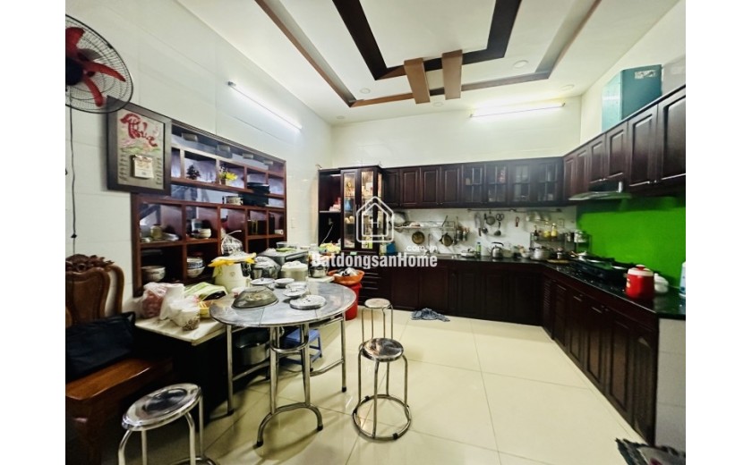 Bán nhà mặt tiền chợ Nhị Thiên Đường(6.2.15) 4 lầu  Hoàng Minh Đạo phường 5 quận 8