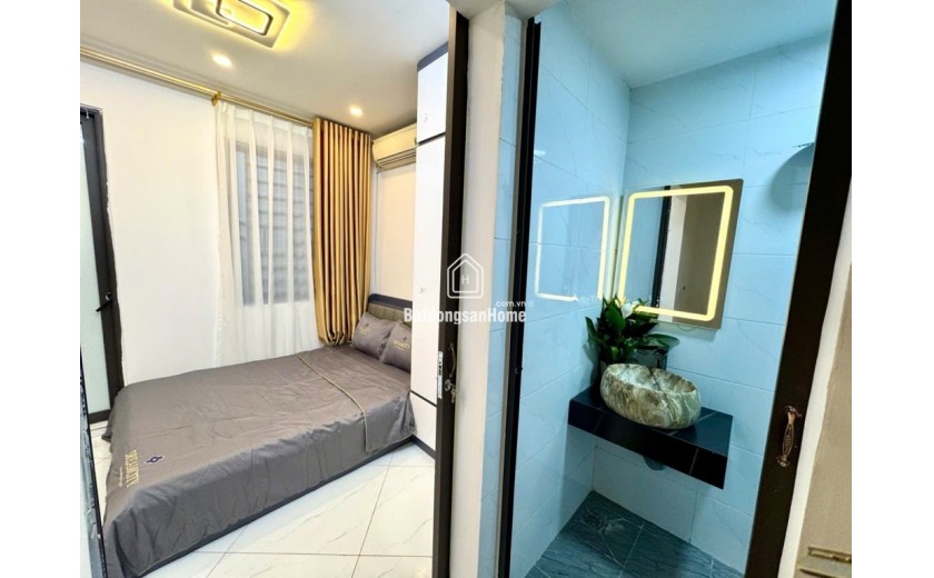Bán nhà phố Chùa Quỳnh HBT 5 Tầng Thang máy giá yêu thương nhỉnh 8  Tỷ.