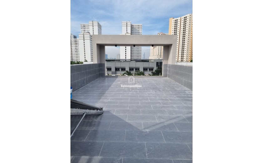 Bán Nhà Có Thang Máy – Gần đường Lương Định Của, Quận 2 – Giá Tốt 18,5 Tỷ