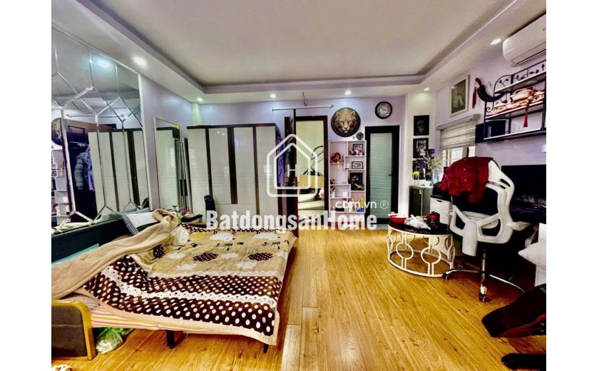 Bán Nhà HỒ TÙNG MẬU - Lô Góc 3 Mặt Thoáng - Nhà Đẹp Ở Luôn - Cực Gần Phố - Dt 36m xm 5 Tầng x Mt 5.8m - Giá Nhỉnh 7 tỷ - Nội Thất Đẹp .