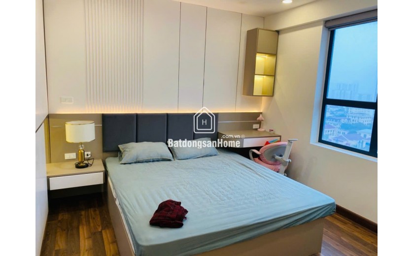 Siêu phẩm 3 ngủ 2 WC tòa Diamond Goldmark City DT 140m2  nội thất mới tinh 100% chưa ở