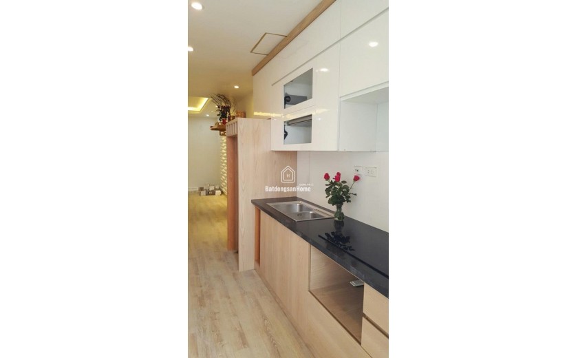 Căn hộ 2 ngủ 2 WC, dt 81m2, khu Ngoại Giao Đoàn, view Hồ Tây, sống an yên, tĩnh tại giữa lòng Hà Nội