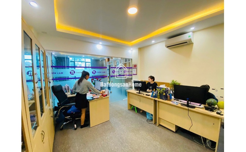 PHÂN LÔ TRUNG KÍNH, ÔTÔ TRÁNH, VỈA HÈ KINH DOANH ĐA DẠNG, DT 63M² x 5TẦNG, HƠN 21TỶ