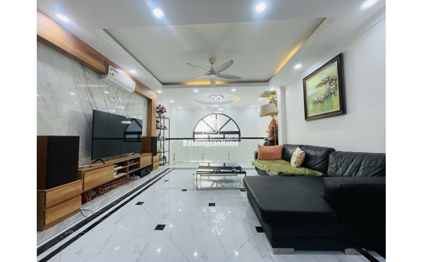 SIÊU PHẨM NHỈNH 8 TỶ - CỔ LINH 50M, MT 4,5M, MORNING QUA NHÀ, GẦN AEON