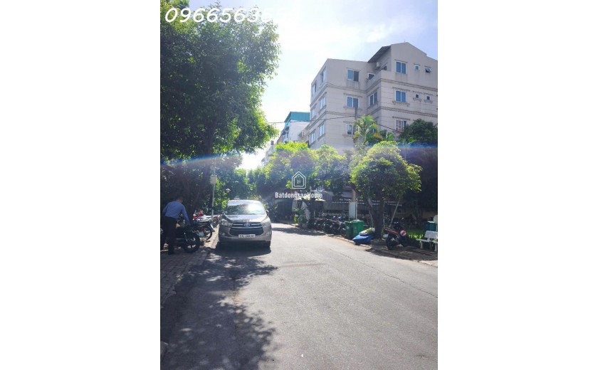 Bán Lô đất Hưng Gia - Phú Mỹ Hưng - ngang 6m - giá bán 27 tỷ tl