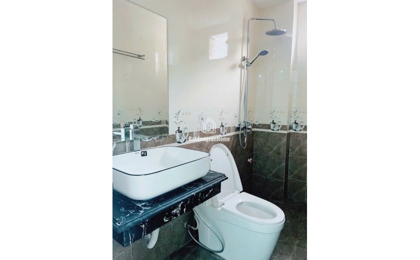 BÁN NHÀ XUÂN ĐỈNH, 5 TẦNG XÂY MỚI , OTO ĐỖ CỬA 40M2 - 7.3TY