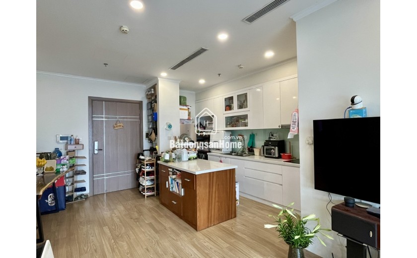 Vinhomes Gardenia 2 ngủ, 2 WC tầng trung, view cực thoáng, ở hay cho khách Hàn Quốc dòng tiền 3 chỉ vàng/tháng