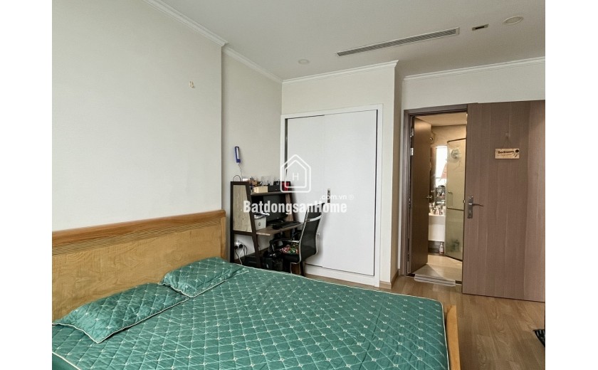 Vinhomes Gardenia căn 2 ngủ, 2 WC tầng trung, view đẹp, ở hay cho khách Hàn Quốc dòng tiền 1000$/tháng