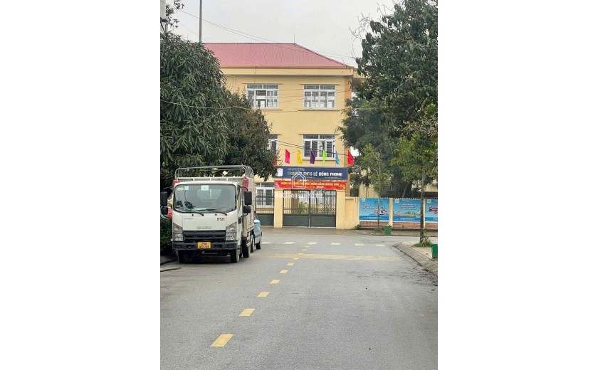 Cơ hội sở hữu lô đất vàng gần trường cấp 2 Lê Hồng Phong
