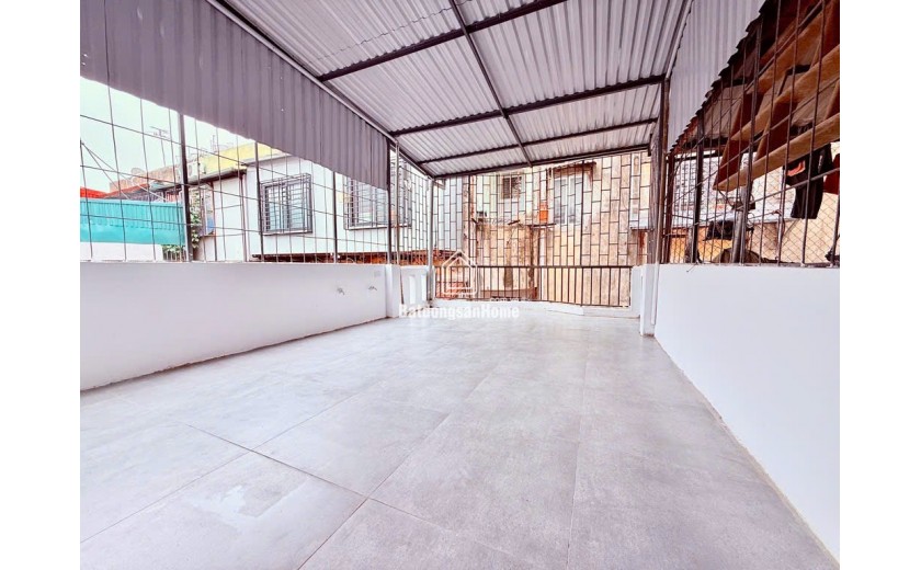 Hộ khẩu Hoàn Kiếm, ngõ thông, sát mặt phố, an sinh đỉnh cao