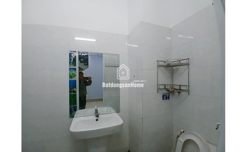 Bán nhà 130m², 2 tầng, 3PN, 2WC, Tân Phú, Thủ Đức - 4.4 tỷ