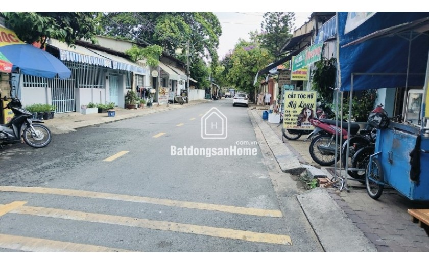 Bán nhà mặt phố Trịnh Hoài Đức, Q.9, 52m², 2 tầng, 4.5 tỷ, sổ hồng