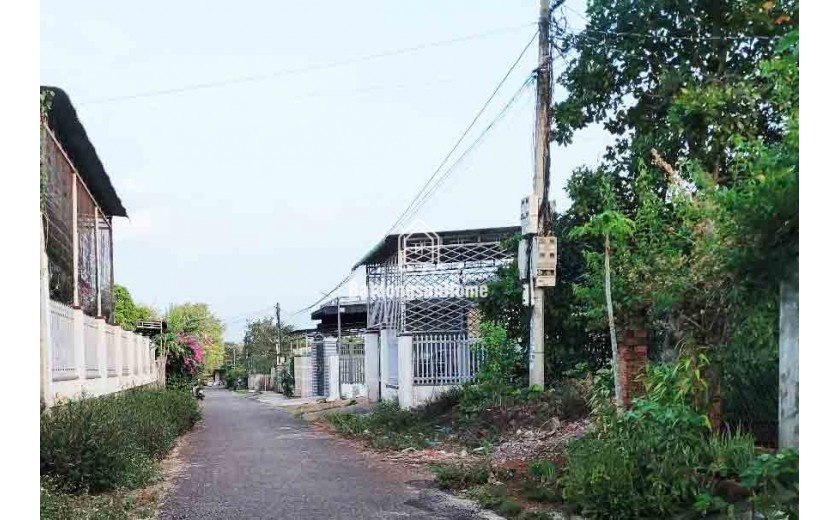 BÁN LÔ ĐẤT HẺM CÁCH QUÓC LỘ 14 CHỈ 500M, BUÔN MA THUỘT, ĐỐI DIỆN KCN HOÀ PHÚ, CHỈ 775TRIỆU