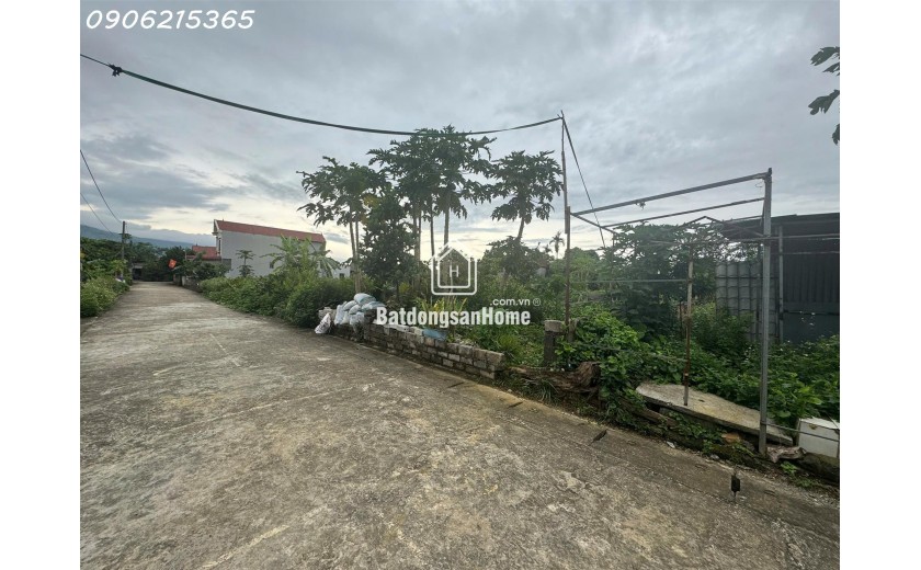 CC gửi bán 120m2 khu tái định cư Hoàng Văn Thụ, 1.x tỷ, ô tô vào